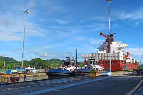 Journée complète - Canal de Panama d'une côte à l'autre - par voie terrestreJournée complète de visite du canal de Panama par voie terrestre, d'une côte à l'autre