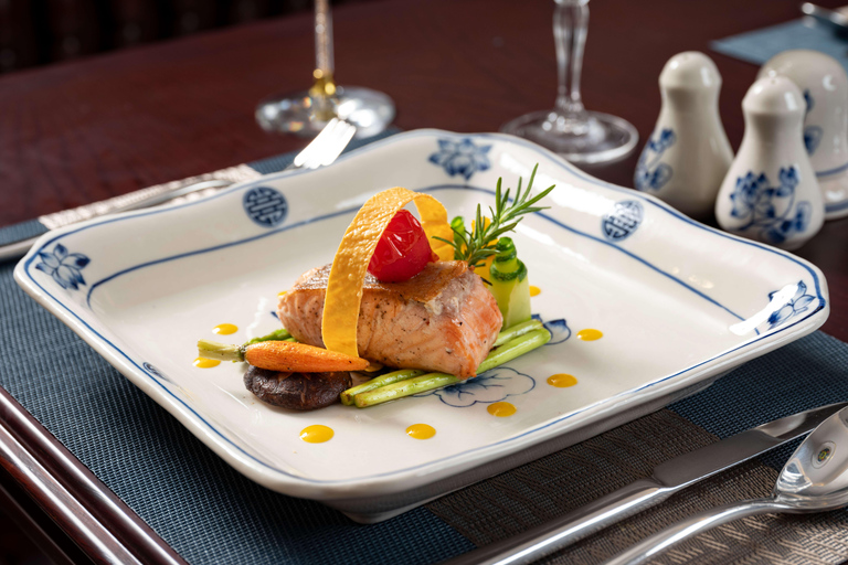 هانوي: 3 أيام في خليج ها لونج ولان ها 5 نجوم، رحلة بحرية على متن L&#039;amour Cruise، وعرض شعبي3 أيام وليلتان - بدو