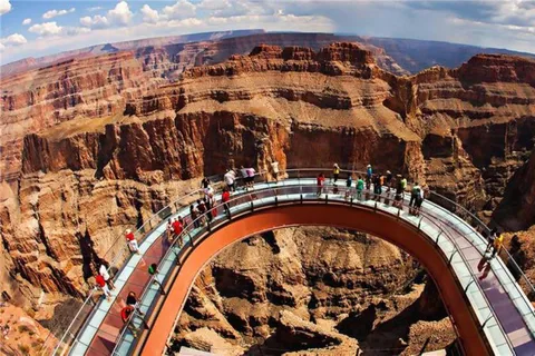 Las Vegas'tan: Skywalk ile Büyük Kanyon ve Hoover Barajı Turu