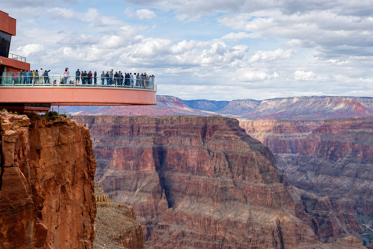 From Las Vegas: Grand Canyon West Rim Day Trip with Skywalk