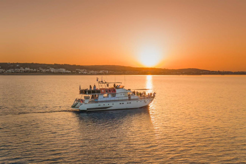 Protaras: Halloween Fancy Dress - 70s, 80s & 90s DJ Sunset TRANSFER & CRUISE