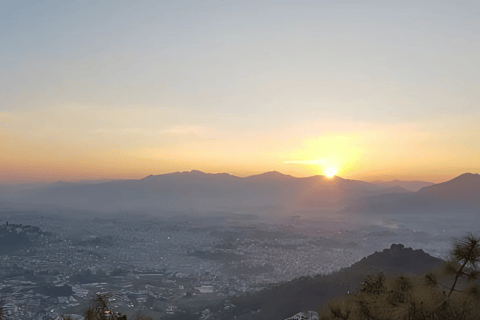 Katmandu: Tarebhir vandringsäventyr med spa-alternativ