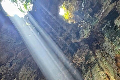 Hoi An/Da Nang: My Son Sanctuary, Golden Bridge & Marble MT Private Tour with a Licensed English-Speaking Guide