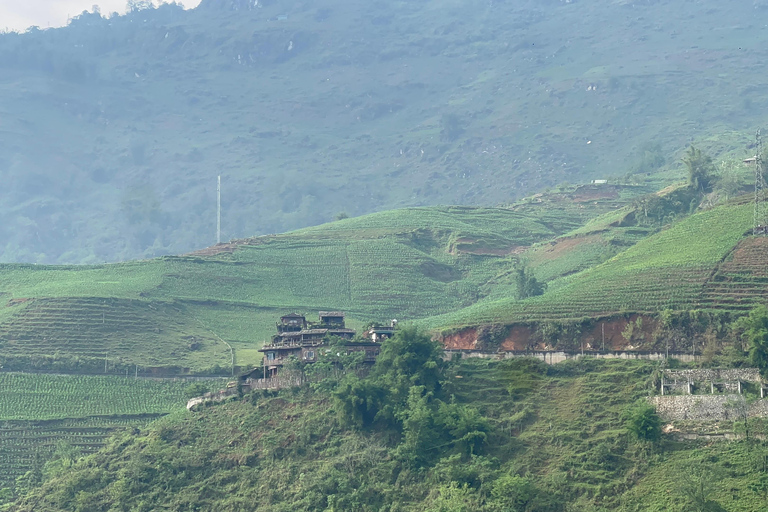 2-Day Sapa City Tour & Discover Fansipan Mountain From Hanoi