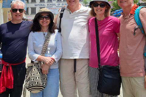 One-Day Private Vehicle Sightseeing Tour – 6 Points