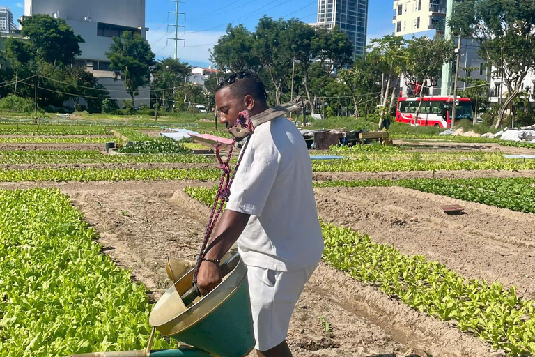 Da Nang: Vietnamese Cooking Class & Local Garden Tour