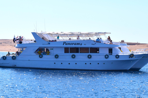 Sharm El Sheikh: Sunset Family Cruise with Snacks and drinks