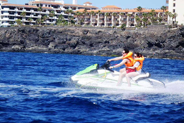Teneriffa: Doppel-Jetski mit Abholung (2 Personen/1 Jetski)