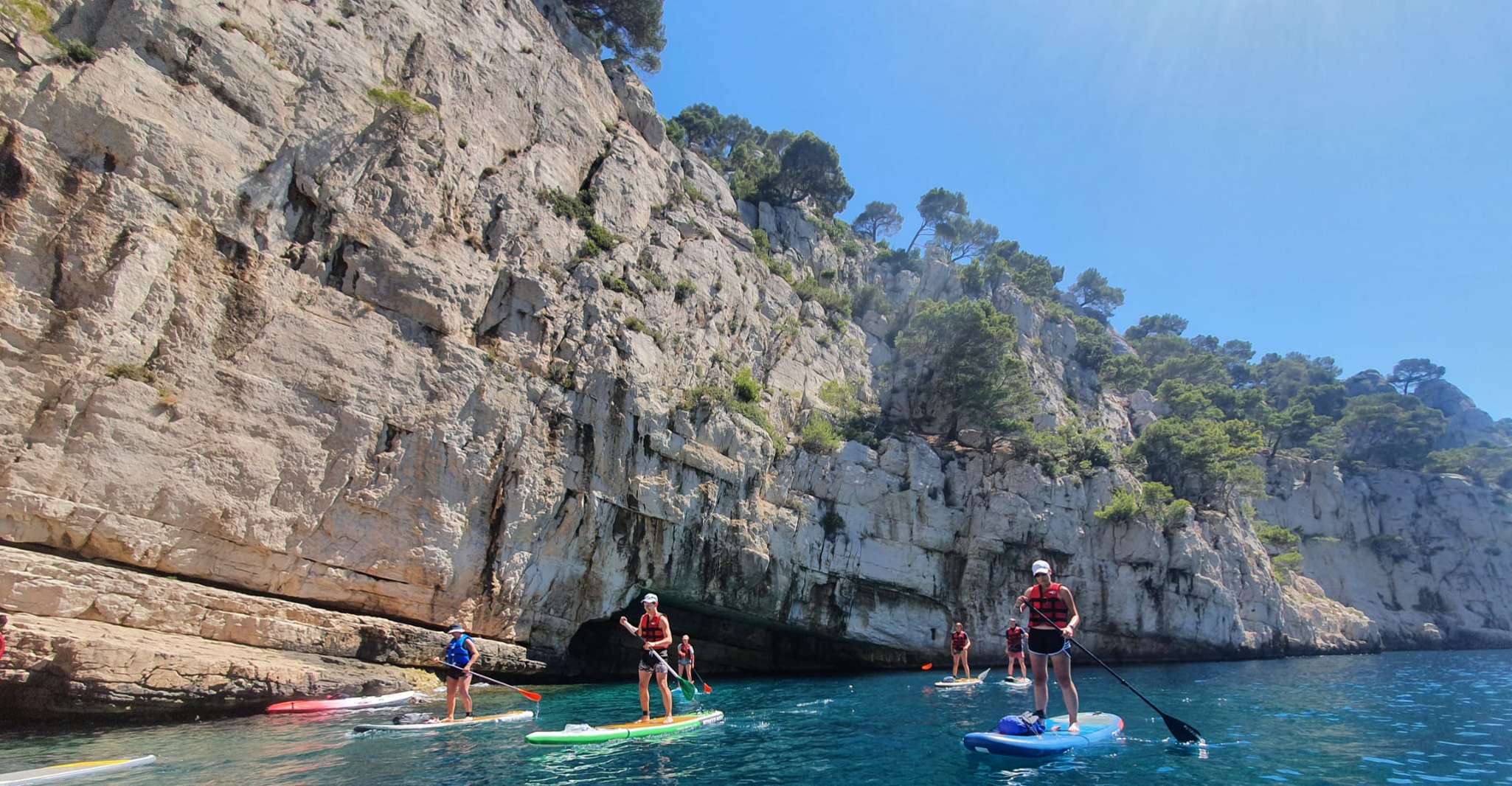 Cassis , Stand Up paddle dans le parc national des calanques - Hizvo
