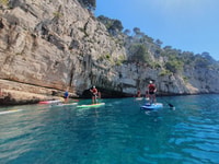 Cassis , Stand up paddle dans le parc national des calanques - Hizvo