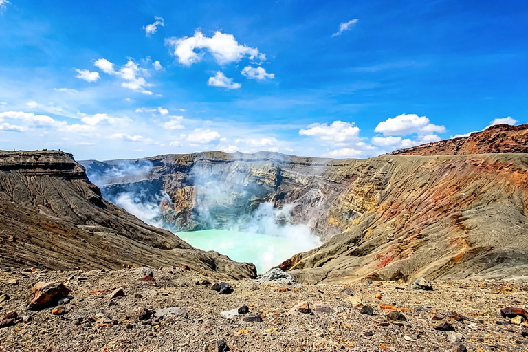 Fukuoka: Mt. Aso, Minamiasu Railway & Kumamoto Castle Tour
