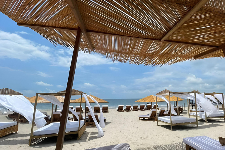 Cartagena: Ancestral Beachclub daytour in Tierra Bomba