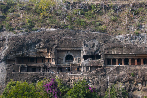 Betaalbare taxirit van Aurangabad naar de Ajanta &amp; Ellora grotten