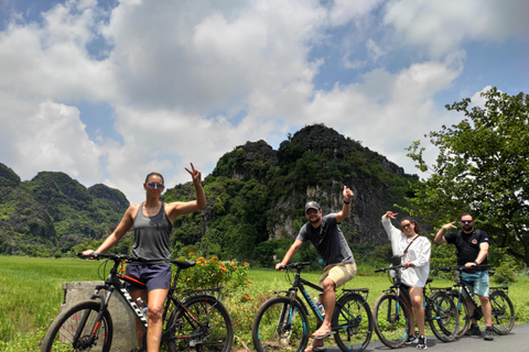 Ninh Binh 2 Dagen 1 Nachten Kleine Groep Van 9 Tour Vanuit Hanoi