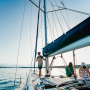 Desde Heraclión: viaje vespertino en velero a la isla de Día