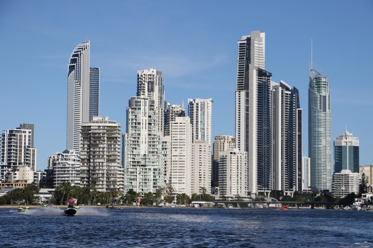 Surfers Paradise: Parasailing and Jet Ski Tour Package Gold Coast: Parasailing and 1 Hour Jet Ski Tour Package