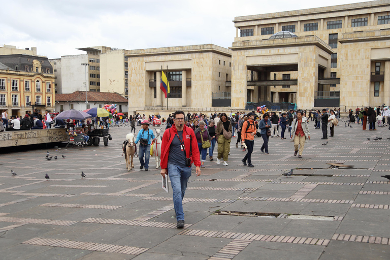 Visite du conflit colombien : Guerre, trafic de drogue et paix