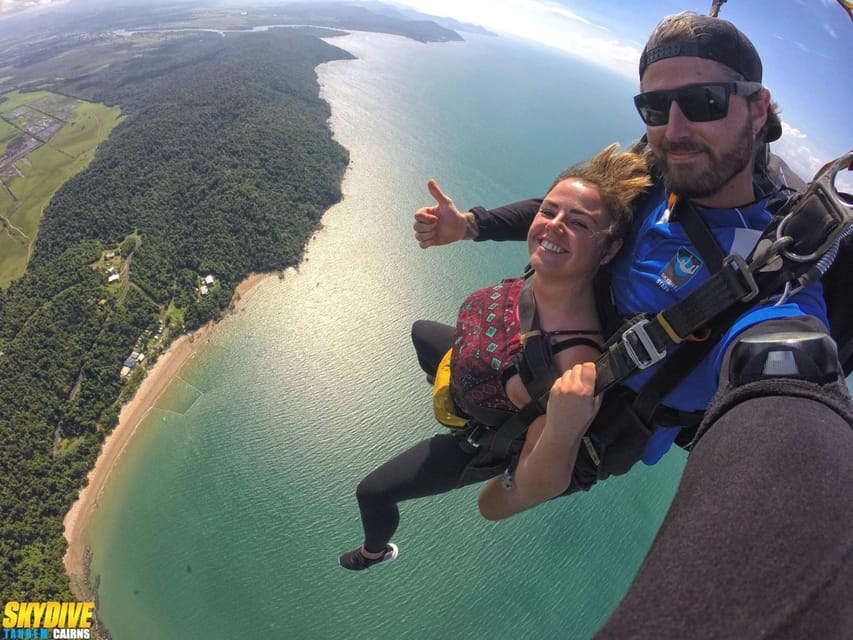 Cairns: Tandem Skydive with transfers and beach option | GetYourGuide