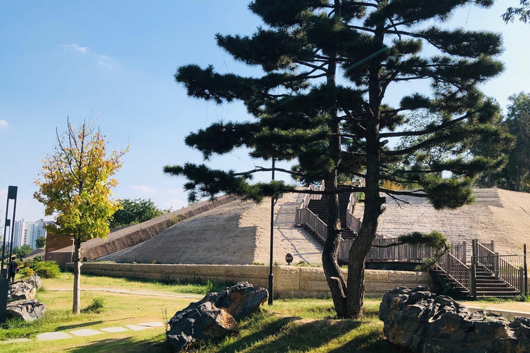 Zhengzhou : visite du patrimoine culturel de la dynastie ShangVisite privative dans la dynastie Shang