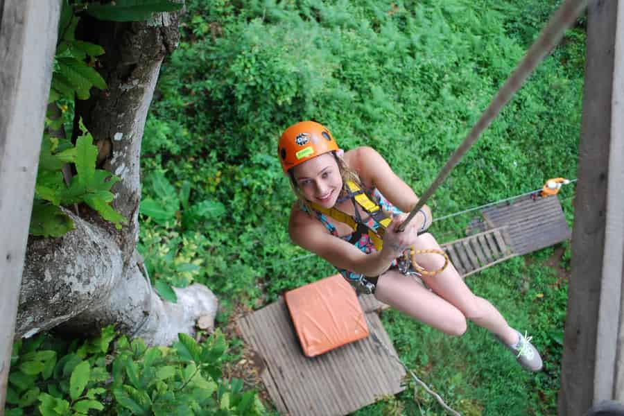 Chiang Mai: Zipline-Abenteuer bei Skyline Jungle Luge. Foto: GetYourGuide