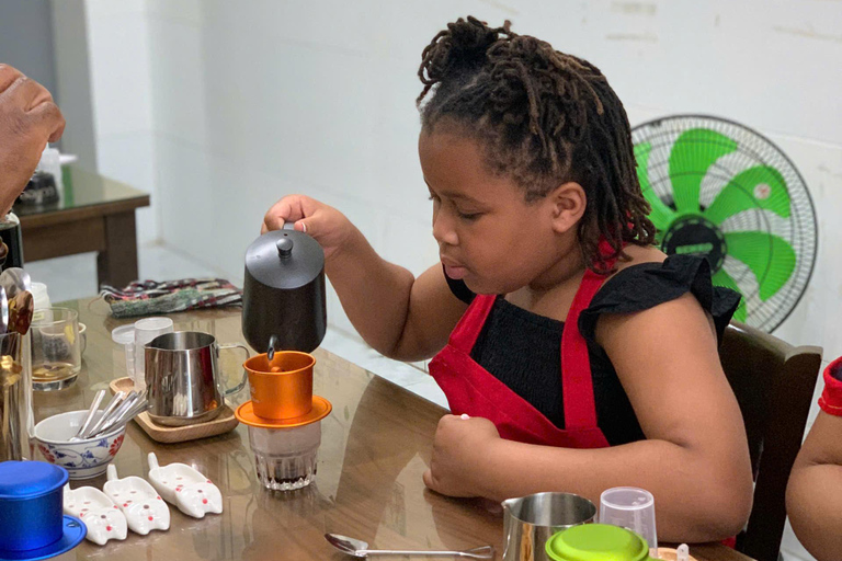 Da Nang: Coffee Making Class and Banh Mi Class