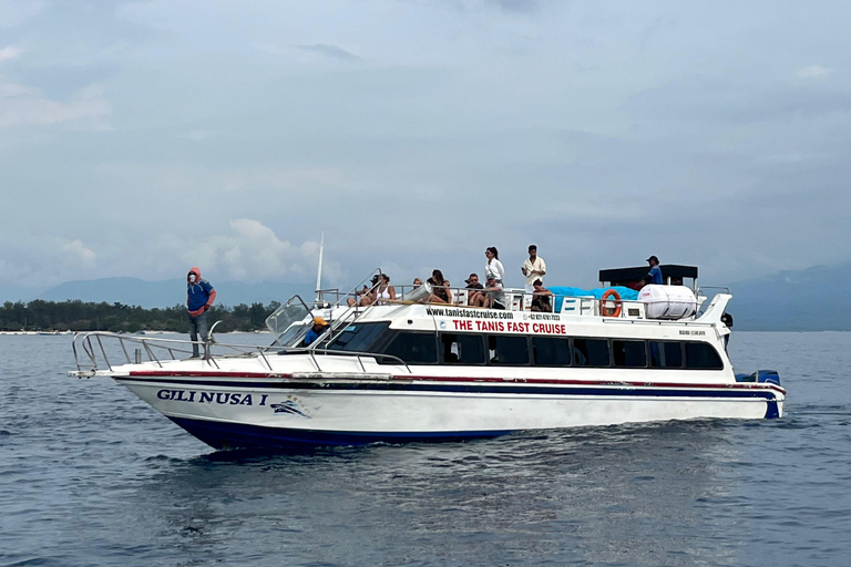 Fast Boat Transfer: Bangsal & Gili Islands ⇄ Nusa Penida The Tanis Fast Cruise: Bangsal & Gili Islands to Nusa Penida