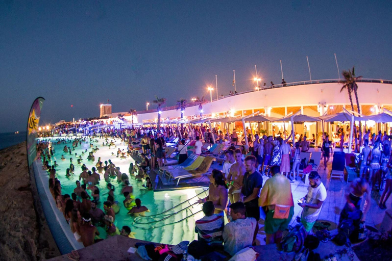 Ibiza: Beginner DJ Lesson & Café del Mar Sunset Ibiza: DJ lesson, sunset and party at Cafe del Mar