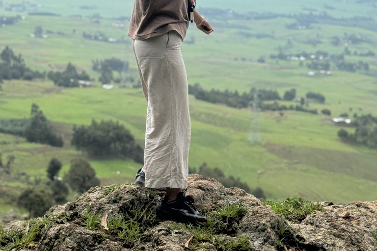 Addis Ababa: Mount Entoto Hike, Injera & Hyena Experience
