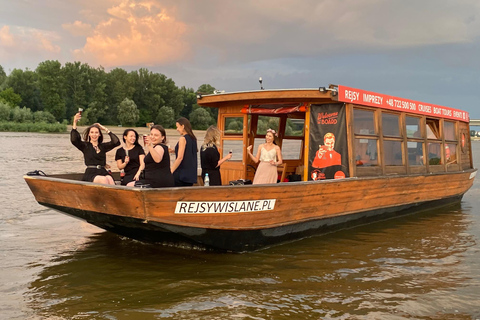 Warsaw: Private Cruise on the Vistula River