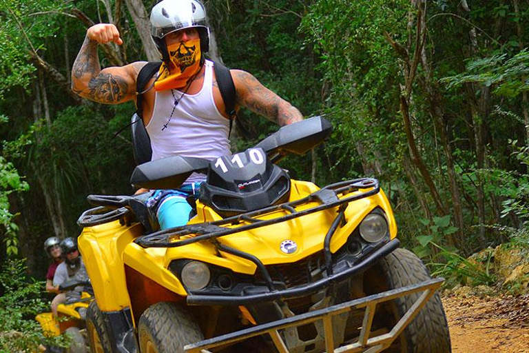 Paseo en atv compartir tirolesa y baño en cenote