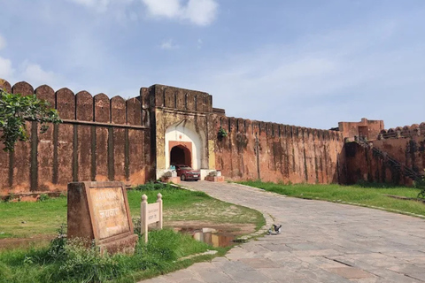 Jaipur: Führung durch das Jaigarh Fort mit Eintrittskarte