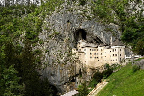 Zagreb: Private Tagestour Ljubljana, Höhle und Burg von Postojna