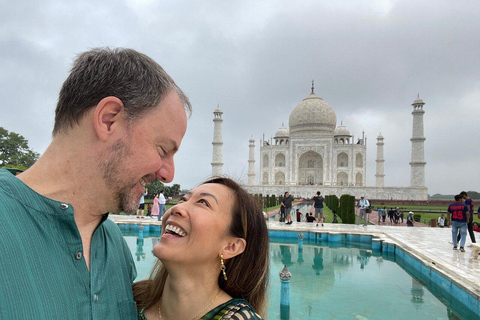 Depuis Delhi : visite privée du Taj Mahal au lever du soleil et d'Agra en voiture