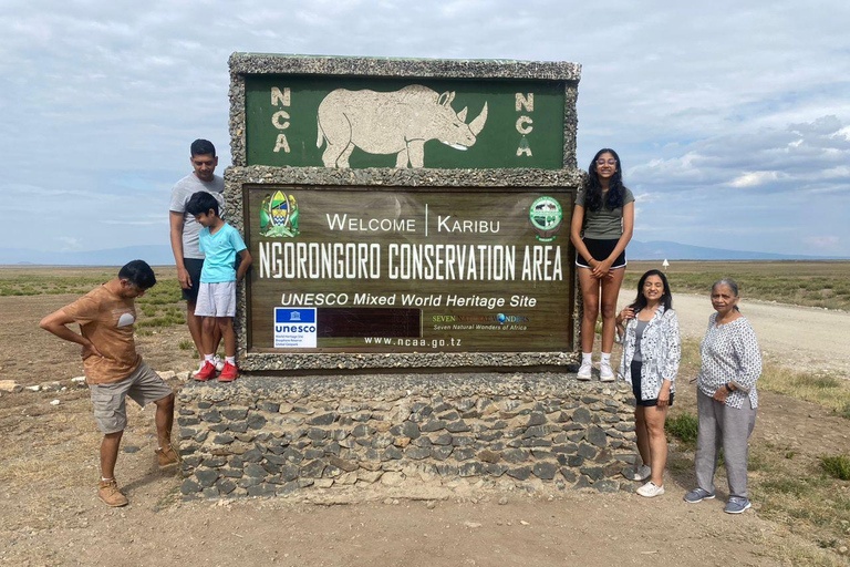 Arusha: 3-Day Safari to Tarangire, Ngorongoro, and Manyara