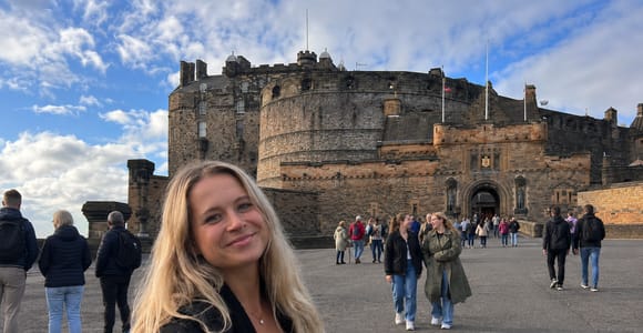 The Heart of Edinburgh: Hidden Closes & Secret History