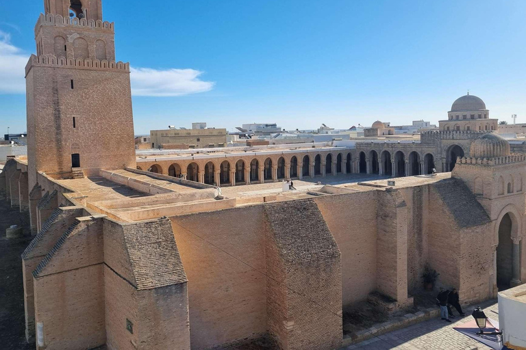From Kairouan: 2-Day Sahara Tour with Hotel Stay 2-Day Sahara Desert Tour