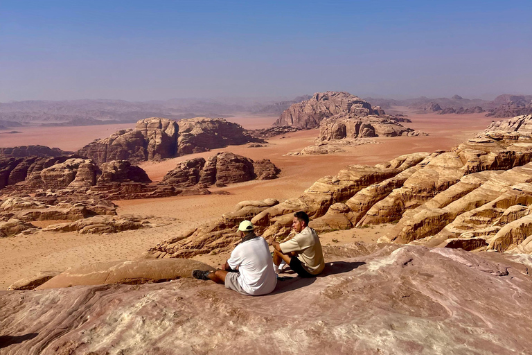 WADI RUM:FULL-DAY DESERT TOUR WITH LOCAL GUIDE, SUNSET & TEA