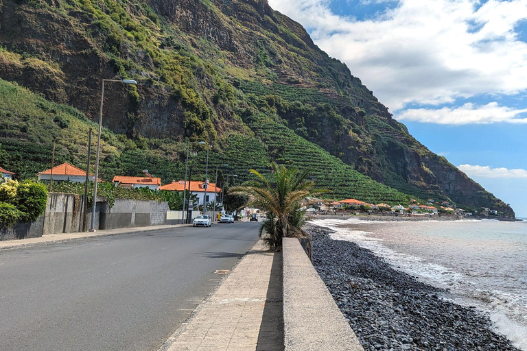 Madeira Southwest in 4h: R. Brava, P. do Sol &amp; Paúl do MarFrom Funchal: Madeira Southwest Coast Half-Day Private Trip