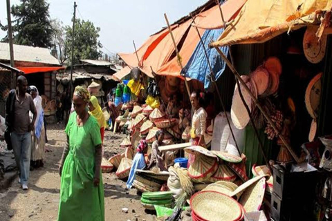 Addis Ababa: Walking Tour with Adwa Museum & Mercato