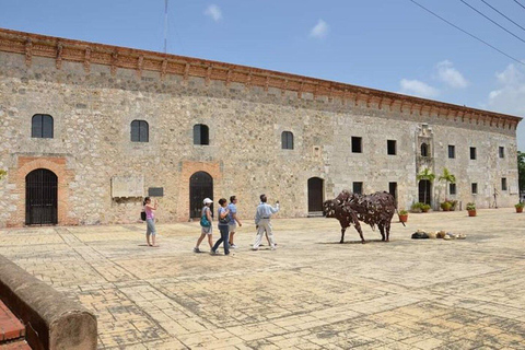 Private: Santo Domingo City Discovery Tour from Puerto Plata