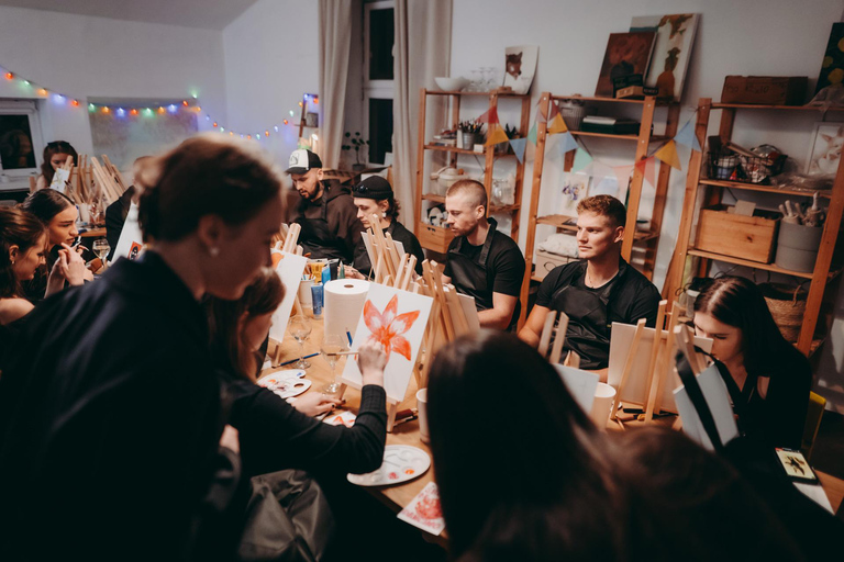 Krakow: Sip & Paint Workshop Krakow: Daily Sip & Paint Workshop