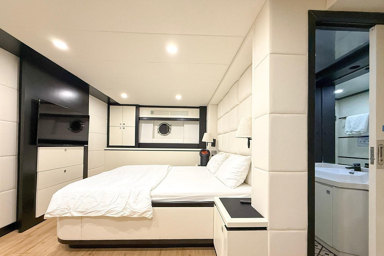 Da Nang River Night Cruise