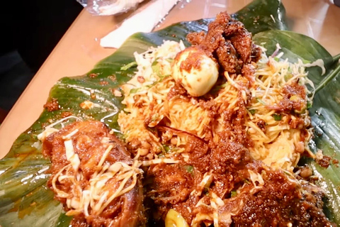 Accra Osu Night Market Food Tour with Akosua Serwaa
