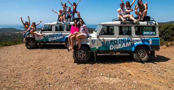 Von Cagliari: 4x4 Berge & Strände Chia oder Villasimius
