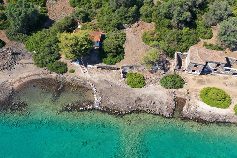Athènes : excursion d&#039;une journée en bateau avec baignade et piscine thermaleAthènes : excursion d&#039;une journée en bateau vers les îles avec baignade
