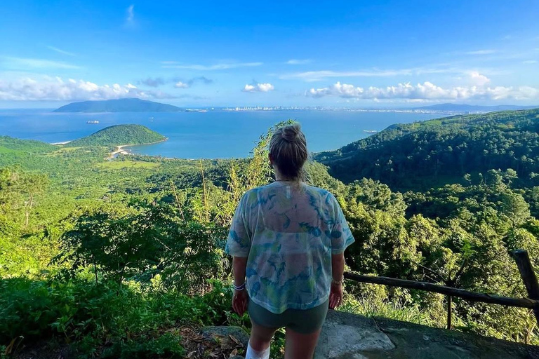 Da Nang: Hai Van Pass Sonnenaufgangstour mit Frühstück und KaffeeMach mit: Englisch