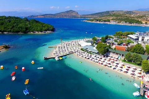 Vanuit Durres/Golem/Tirana: Saranda, Blauwe Oog en Ksamil Tour