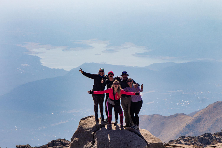 Córdoba: La Lomita Mountain Refuge Gedeelde ervaringWaar vreemden een stam worden - 7 dagen belevenis - Argentinië