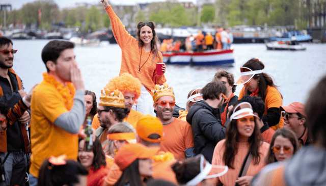 Amsterdam: King&#039;s Day Party Cruise with Open Bar &amp; Music