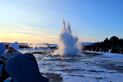 Golden Circle and South Coast Tour with 7+ Great Attractions